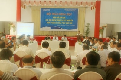 Tìm giải pháp ứng phó biến đổi khí hậu khu vực miền Trung Tây Nguyên