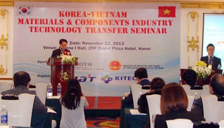 Hàn Quốc chuyển giao công nghệ vật liệu, linh kiện cho Việt Nam