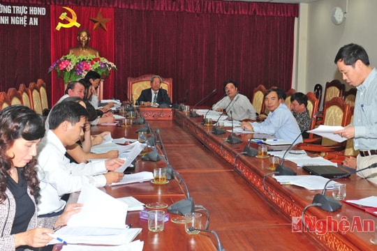 Thông qua tờ trình quy định các tiêu chí phân loại xã khó khăn