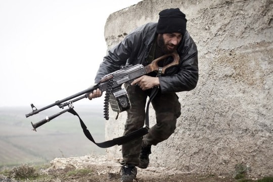 Quân nổi dậy Syria hỗn chiến nội bộ để giành vũ khí