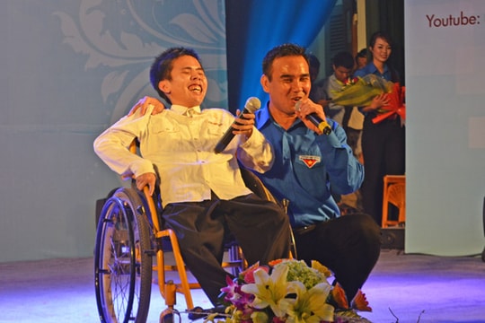 Lặng lẽ tỏa hương đời