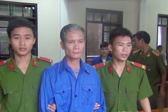 Giảm án cho kẻ giết vợ hờ