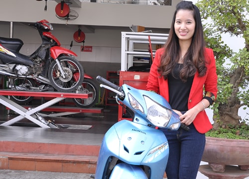 Cách khởi động xe máy trời lạnh