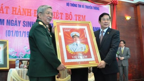 Phát hành bộ tem đặc biệt về Đại tướng Nguyễn Chí Thanh