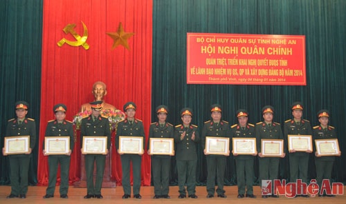 Xây dựng nền quốc phòng toàn dân vững mạnh toàn diện