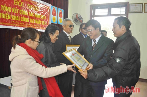 Tạo việc làm, xóa đói giảm nghèo cho người khiếm thị