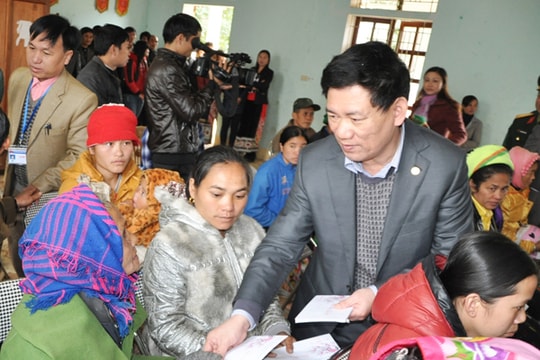 Thư của Bí thư Tỉnh ủy kêu gọi ủng hộ, giúp đỡ người nghèo