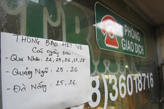 Lợi dụng tết, giá vé xe tăng vô tội vạ!