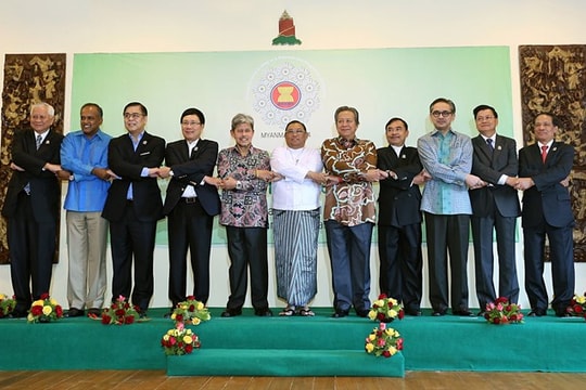 Việt Nam dự Hội nghị hẹp Bộ trưởng Ngoại giao ASEAN