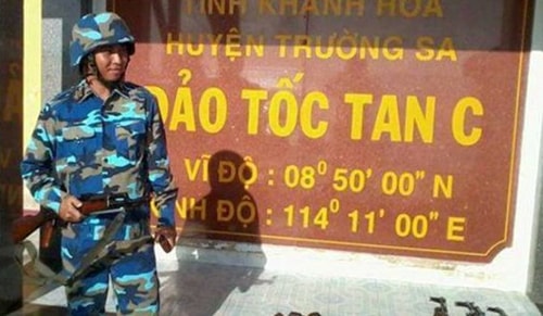 Thêm một người lính Trường Sa quê Nghệ An ngã xuống ở biển khơi