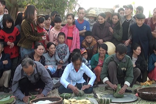 Quỳnh Thuận (Quỳnh Lưu): Khai mạc hội thi gói bánh chưng