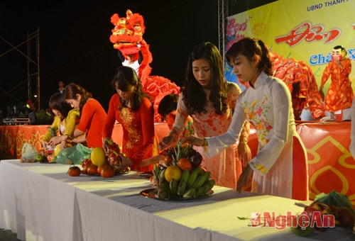 Đêm hội Giao thừa chào mùa xuân mới