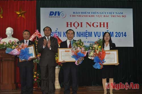 Bảo đảm quyền lợi hợp pháp của người gửi tiền