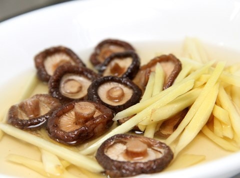 Canh gừng phòng bệnh mùa đông- xuân