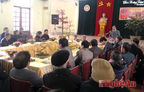 Yên Thành tọa đàm gặp gỡ báo chí, văn nghệ sĩ đầu Xuân Giáp Ngọ