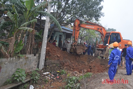 Giải phóng mặt bằng quốc lộ 1A: Những vướng mắc cần tháo gỡ