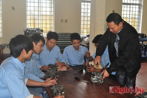 Phân luồng học sinh THCS: Đã "mở" nhưng chưa "thông"?