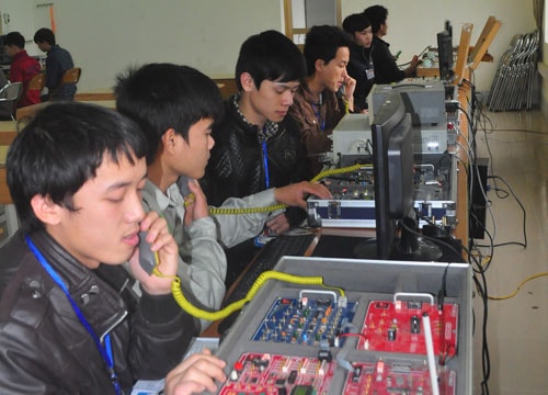 Để vừa có bằng kỹ sư vừa có bằng giáo viên dạy nghề