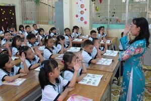 Bắt đầu thực hiện đổi mới sách giáo khoa từ năm 2016