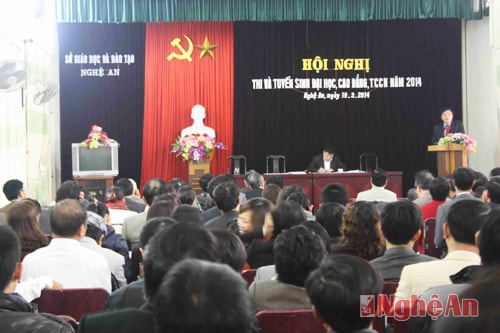 Hội nghị thi và tuyển sinh đại học, cao đẳng, THCN năm 2014