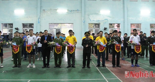 Đoàn Thanh niên CANA: Khai mạc giải thể thao chào mừng 26/3