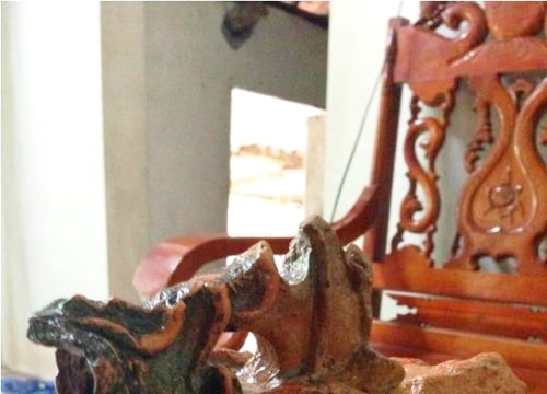 Đào đất, phát hiện đầu rồng