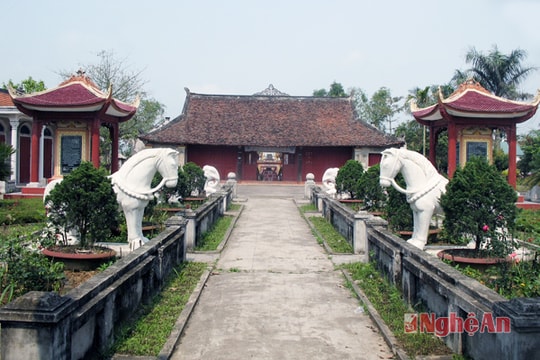 Để di tích không thành phế tích