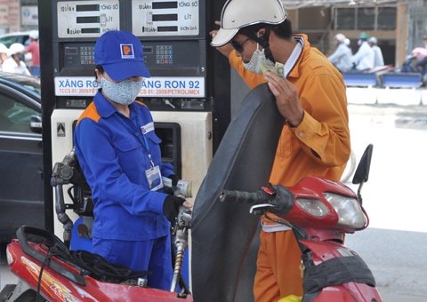 Thủ tướng đồng ý việc truy thu thuế xăng dầu