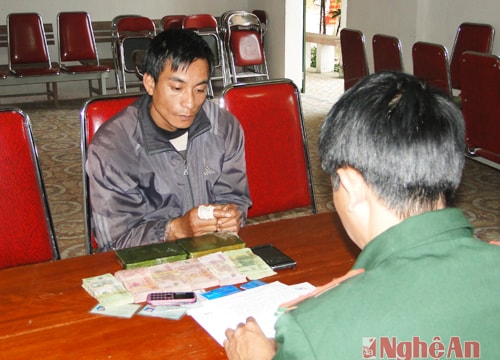 Phối hợp đấu tranh, phòng chống ma túy trên tuyến biên giới Việt-Lào