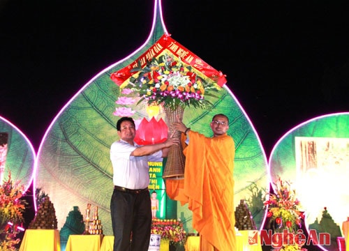 Đại lễ kính mừng Phật đản ở chùa Phúc Thành - Phật lịch 2558