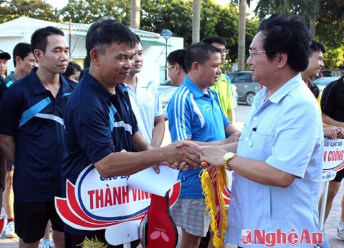 Giải bóng bàn tranh cúp VNPT Nghệ An