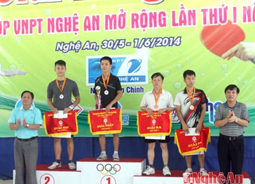 Bế mạc giải Bóng bàn tranh cúp VNPT Nghệ An