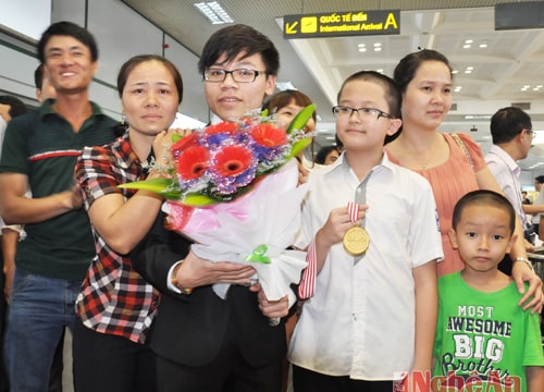 "Cậu bé vàng" của Vật lý Việt Nam