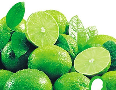 Trị mụn hiệu quả bằng chanh, dưa chuột và vỏ chuối