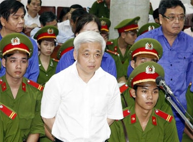 Tòa tuyên phạt 30 năm tù đối với Nguyễn Đức Kiên