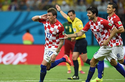 Cameroon 0-4 Croatia: Sức mạnh vùng Balkan