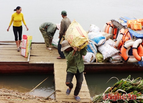 Bản Yên Hòa (xã Lạng Khê): Trắc trở... đò ngang!