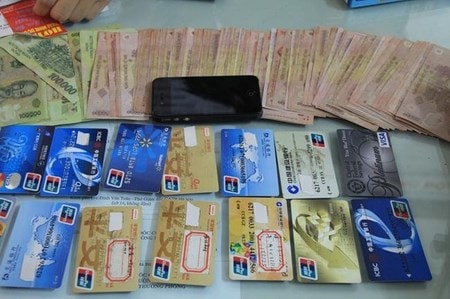 Cảnh giác với chiêu lừa đảo công nghệ cao của người nước ngoài