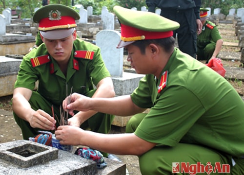 Phòng Cảnh sát bảo vệ và cơ động (CANA) tri ân người có công