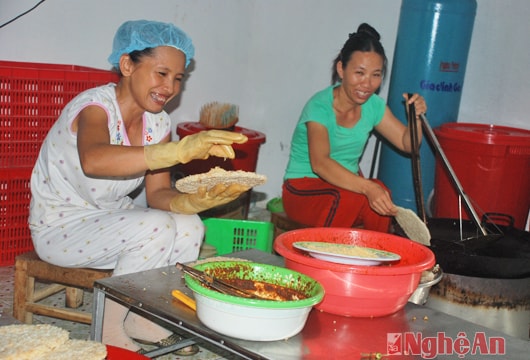 Cơm cháy Quỳnh Bá