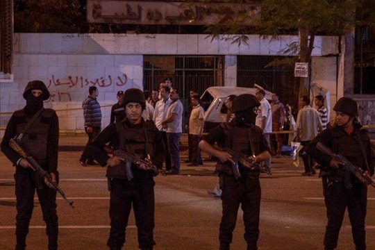 Phiến quân tấn công, 21 lính biên phòng Ai Cập thiệt mạng