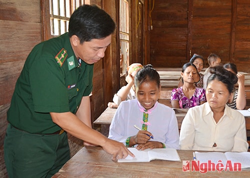 Lớp học  xóa "mù"