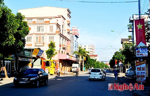 Đường Lý Thường Kiệt: Sôi động phố mới