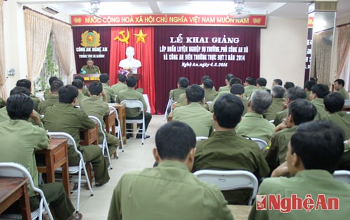 Nâng cao nghiệp vụ đảm bảo ANTT ở cơ sở cho công an xã