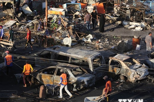 Đánh bom xe liều chết ở thủ đô của Iraq làm 14 người chết