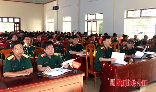 Bồi dưỡng kiến thức quốc phòng, quân sự địa phương