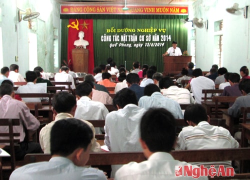 Quế Phong: Tập huấn công tác Mặt trận năm 2014