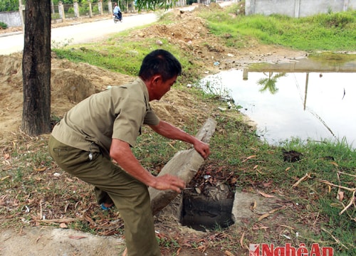 Nghi Kim (TP.Vinh): Người dân phải mua nước sạch giá cao