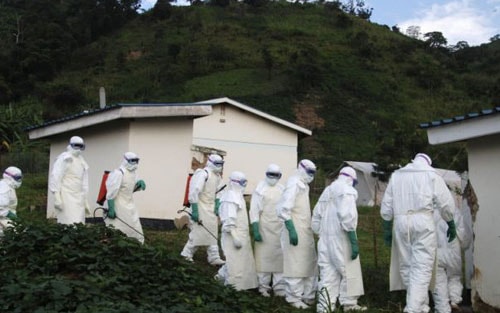 Vợ chồng tung tin đồn dịch Ebola ở Việt Nam bị phạt 20 triệu đồng