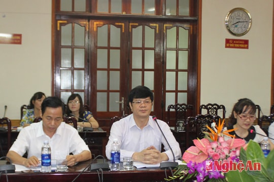 Đoàn Tùy viên Đại sứ quán Vương quốc Bỉ làm việc tại Nghệ An